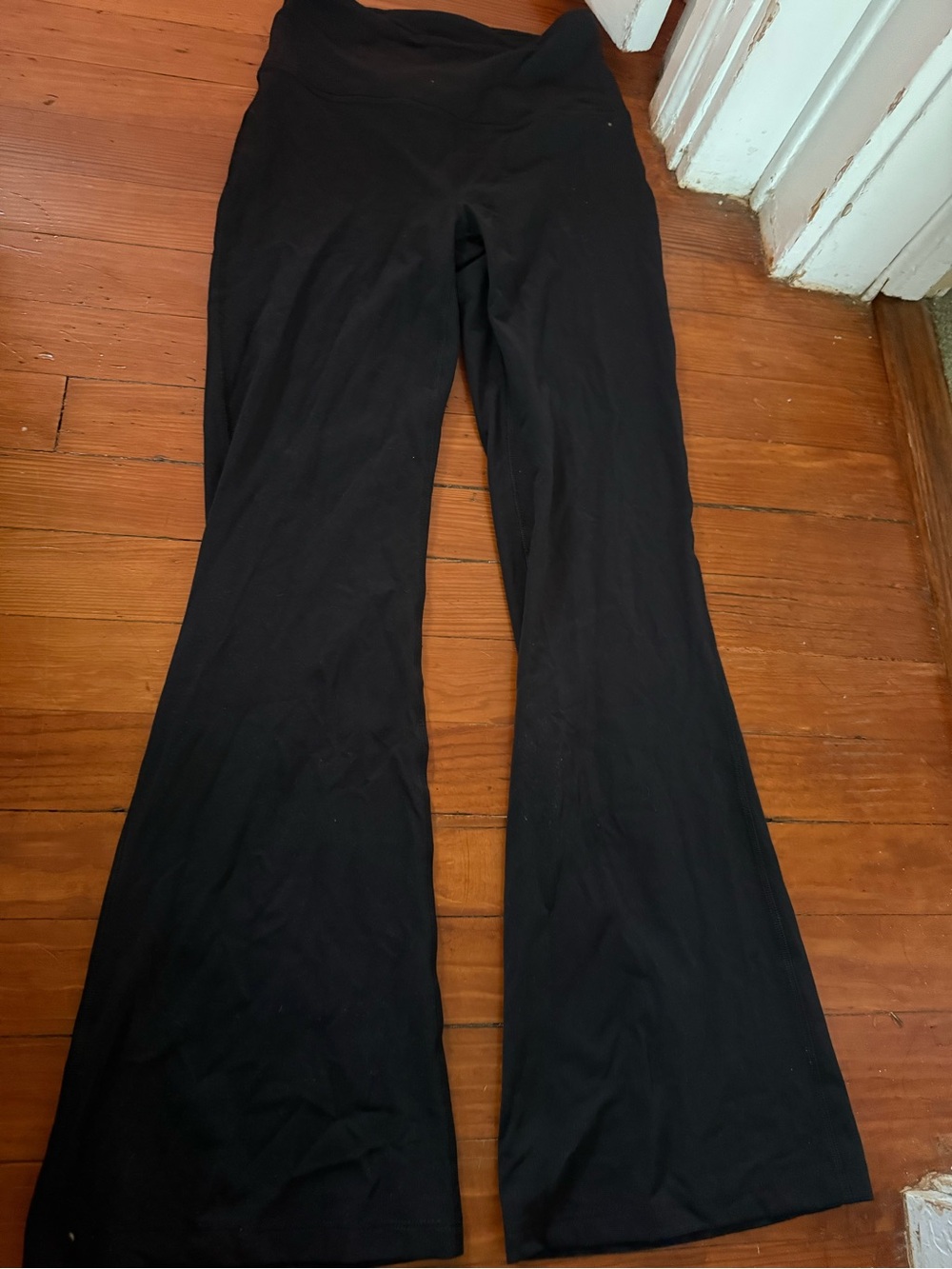 Lululemon Groove SHR Flare Nulu Pants in Black